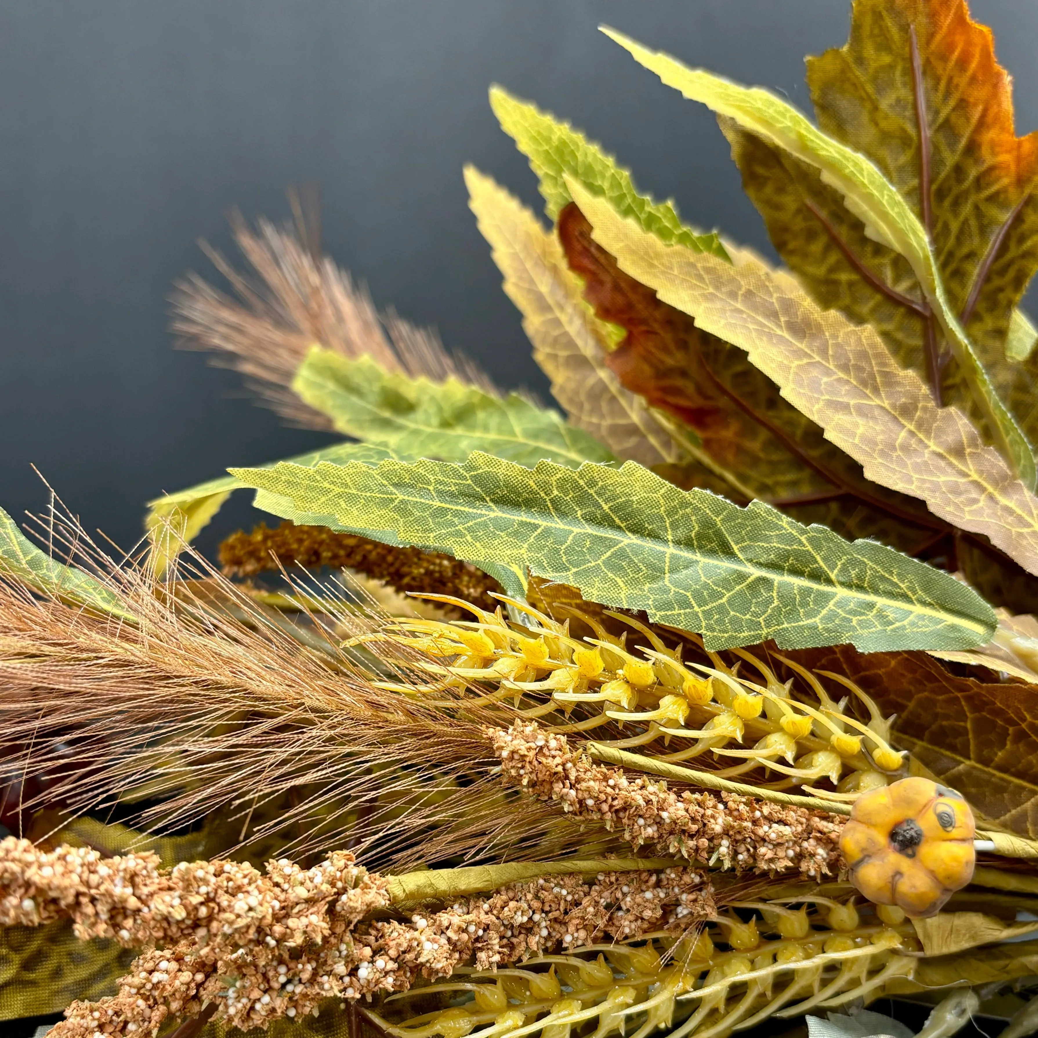 22" Mix Fall Foliage Bush