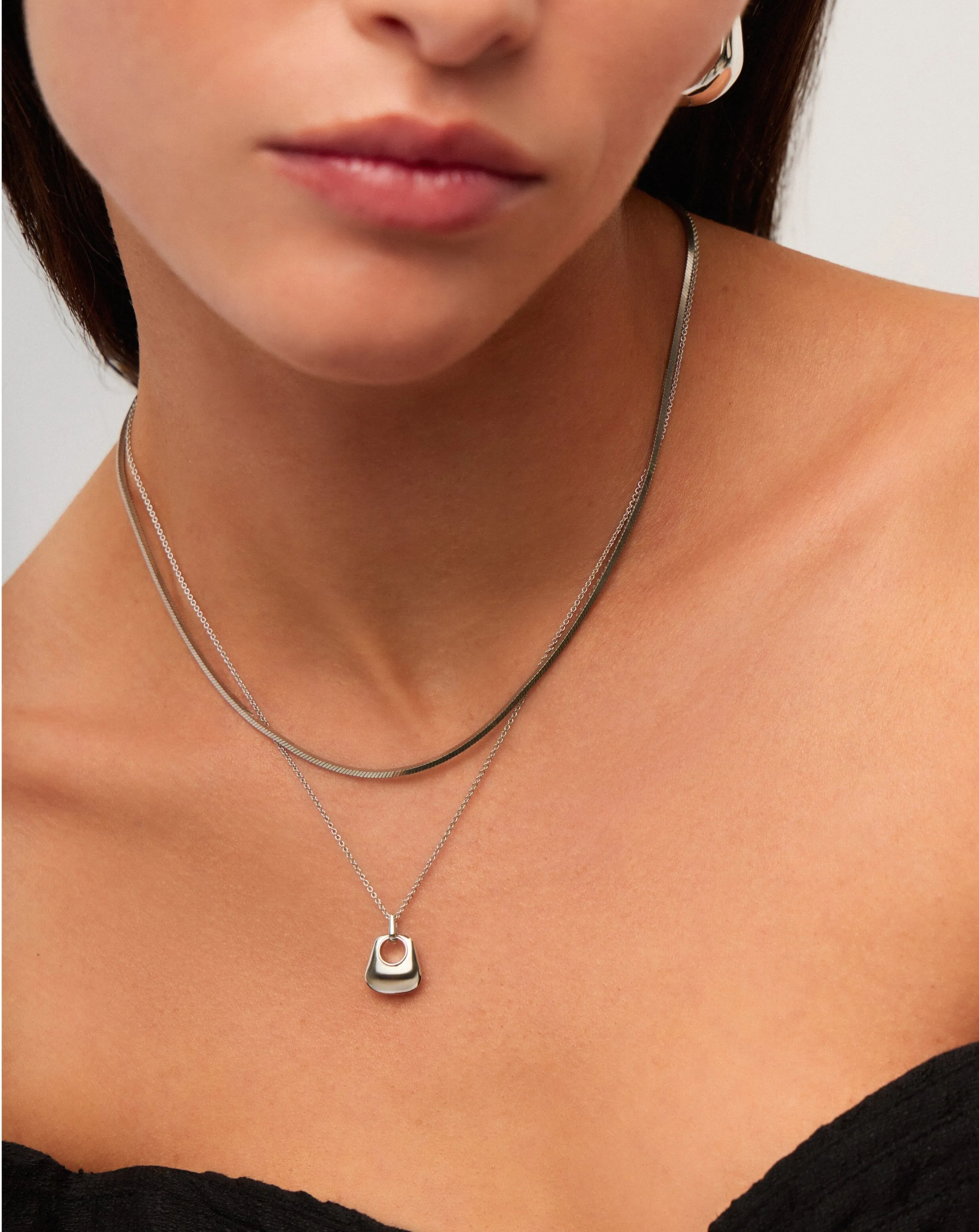 Hera Ridge Mini Pendant Necklace | Silver Plated