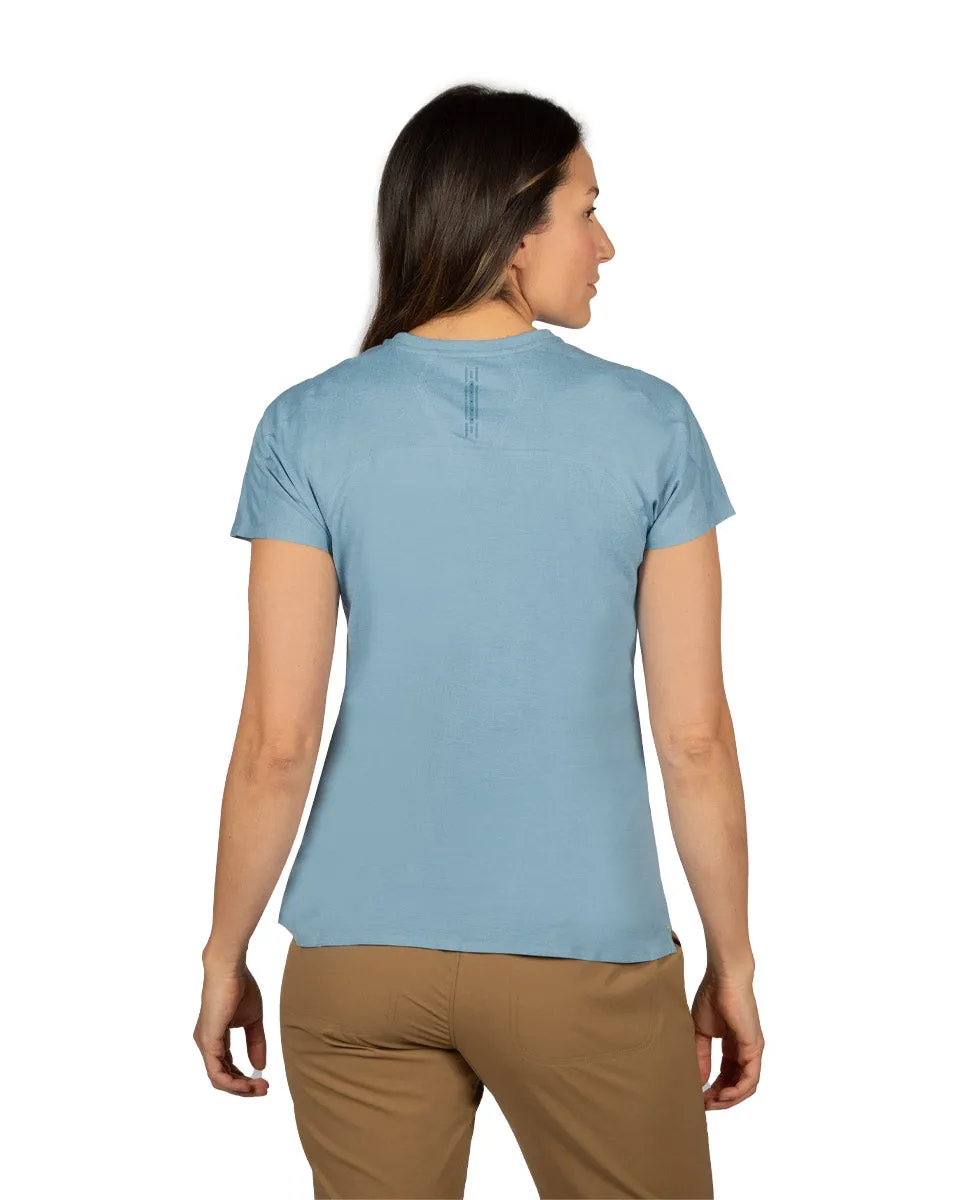 Women's Feathers Short Sleeve Tech-T