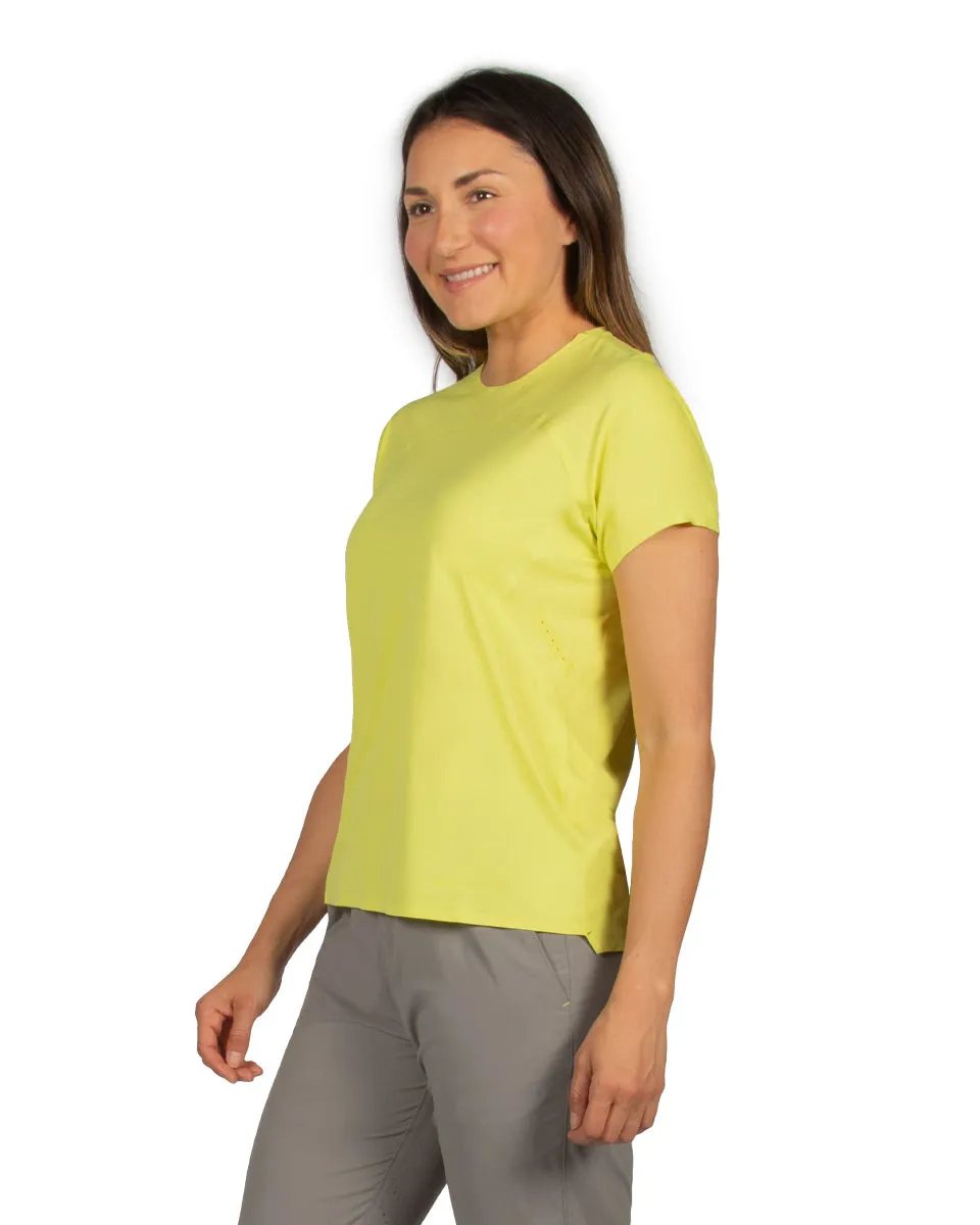 Women's Feathers Short Sleeve Tech-T